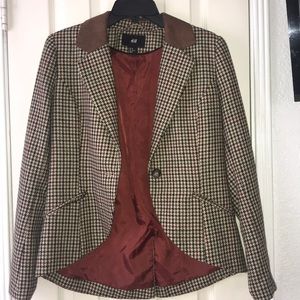 H&M houndstooth women’s blazer elbow patch
